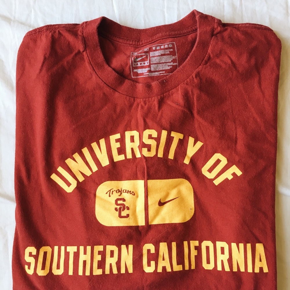 VINTAGE NIKE USC SHIRT